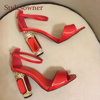 

Summer Sandal Shoe Red Black Patent Leather Crystal Gemstone Squared Heel Sandalias Runway Temperament Shoes New Arrival