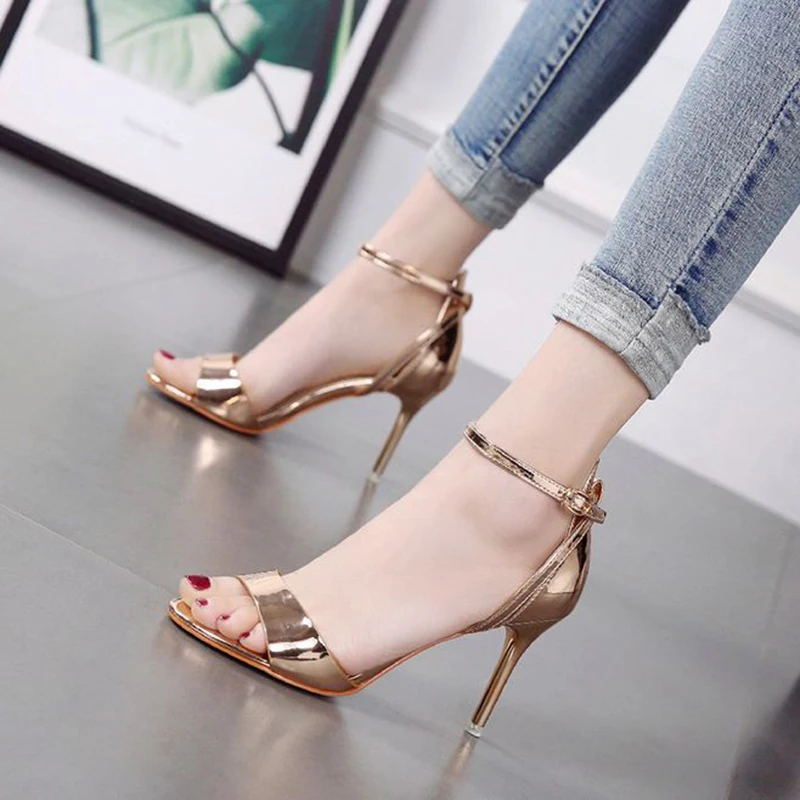 

Gold and silver Fine belt Buckle summer new small fresh high-heeled shoes with thin and sexy toes Women sandals