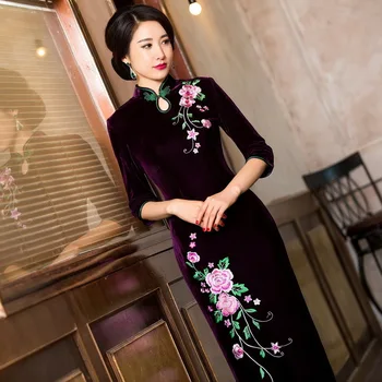 

Autumn Velvet Embroidered Cheongsam Fashion Mom Qipao Dress Chinese Oriental Dresses Traditional Evening Gown Cheongsams Velour