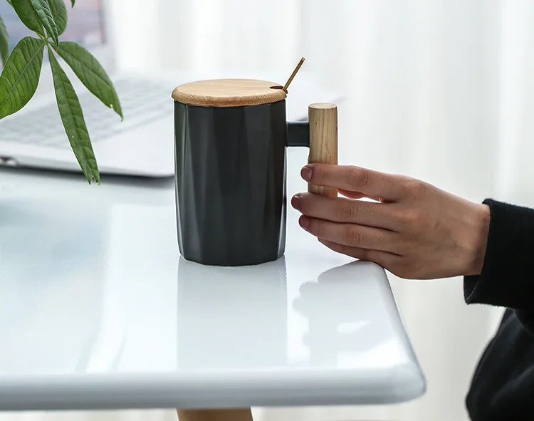 Креативная кофейная кружка с деревянной ручкой, простой дизайн, современный стиль, Скандинавская чайная чашка, кружка для молока, сока, посуда, Подарочная посылка, набор, распродажа
