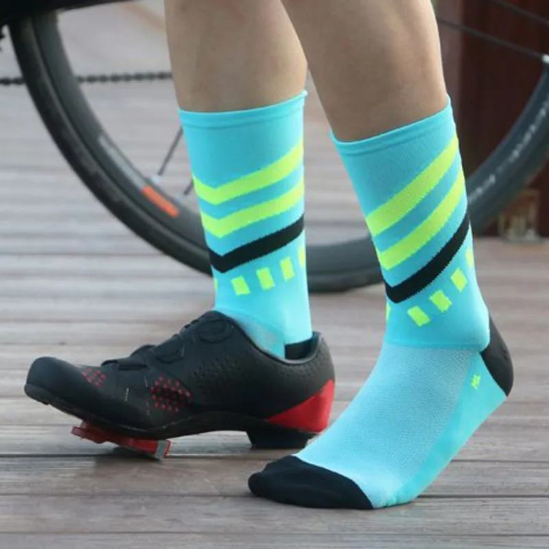 1 пара индивидуальности горного велосипеда гоночные Носки Новое поступление Профессиональные уличные велосипедные носки дышащие