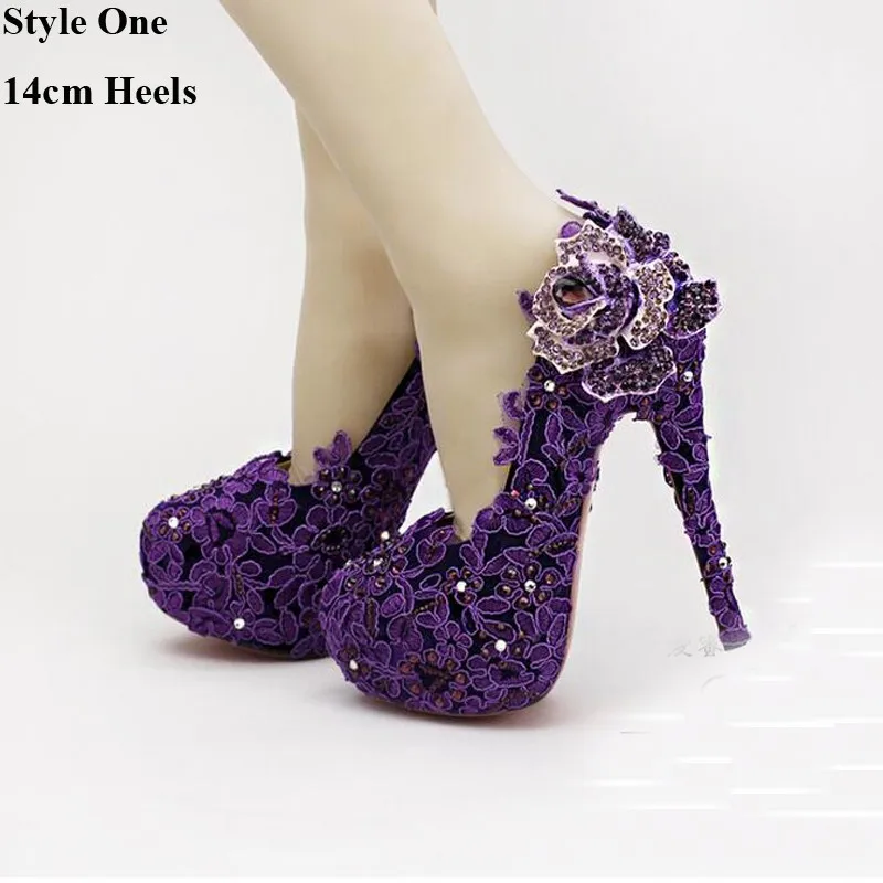 Красивые фиолетовые свадебные туфли с кружевными цветами свадебные туфли с бантом из ленты модные высококачественные женские туфли-лодочки на платформе с кристаллами по индивидуальному заказу
