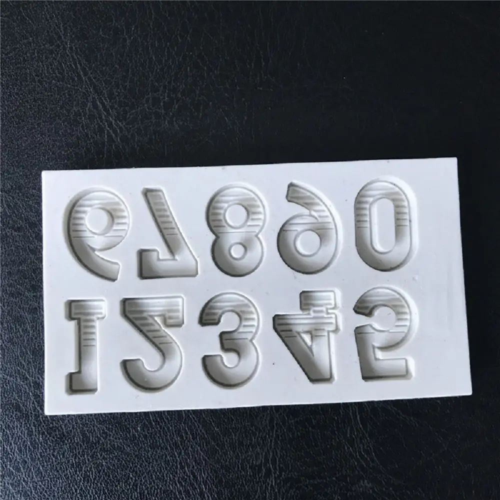UF8_4319386529_860492309