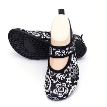 Женская пляжная обувь с цветочным рисунком; Водонепроницаемая пляжная обувь; мягкая обувь для взрослых