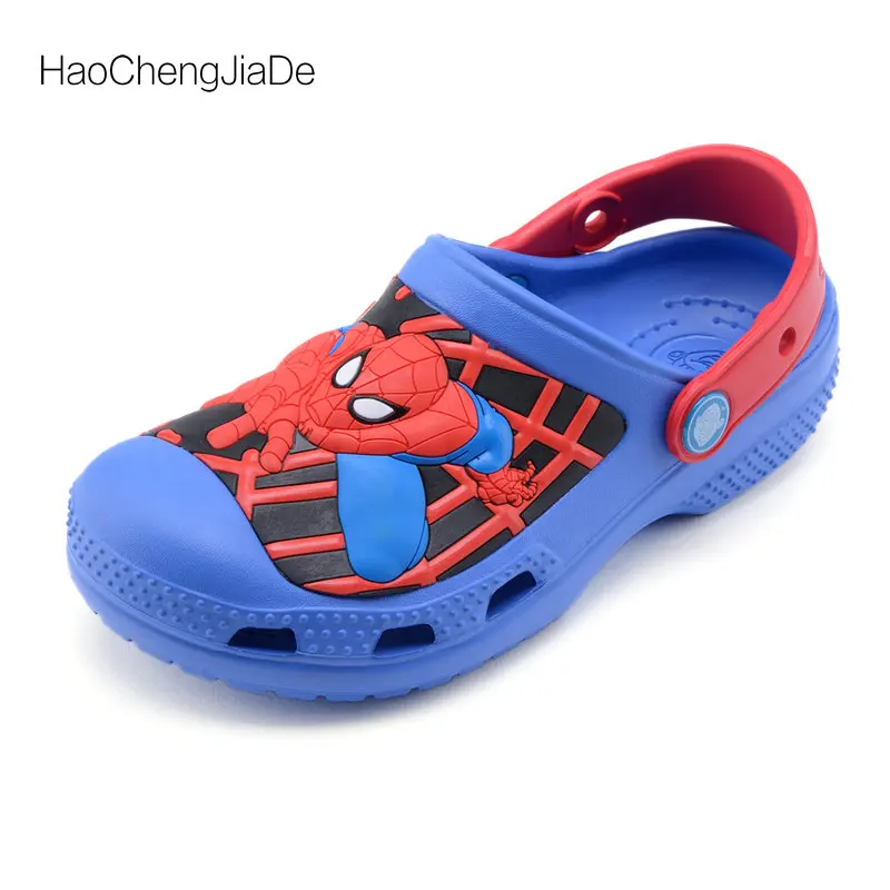 

2018 Summer Kids Sandals Slippers Boys Girls Cartoon SpiderMan Hole Shoes Wear Non-Slip Garden Shoes Fashion Boys Beach Sandals