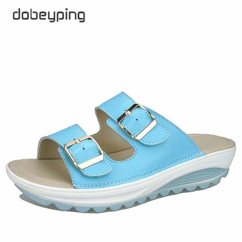 Perempuan Panas Sandal 2017 3