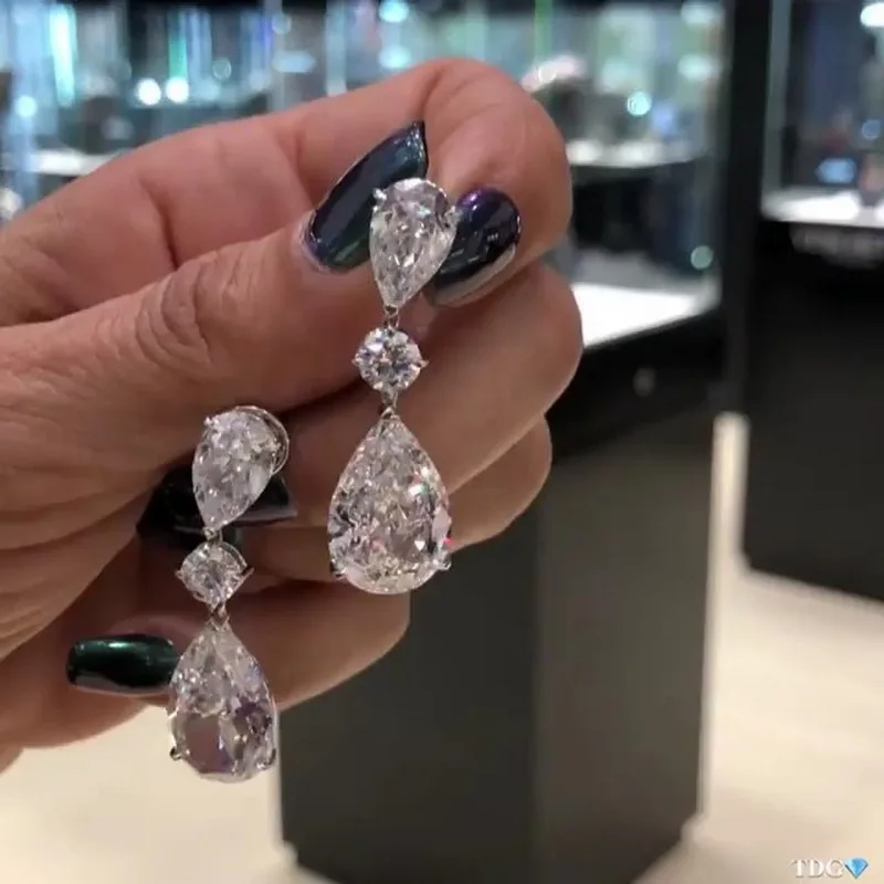 

Fashion Water Drop White Stone Earrings For Women Jewelry Gift Luxury Princess Cut Zircon Drop Dangle Earring Pendant L4M122