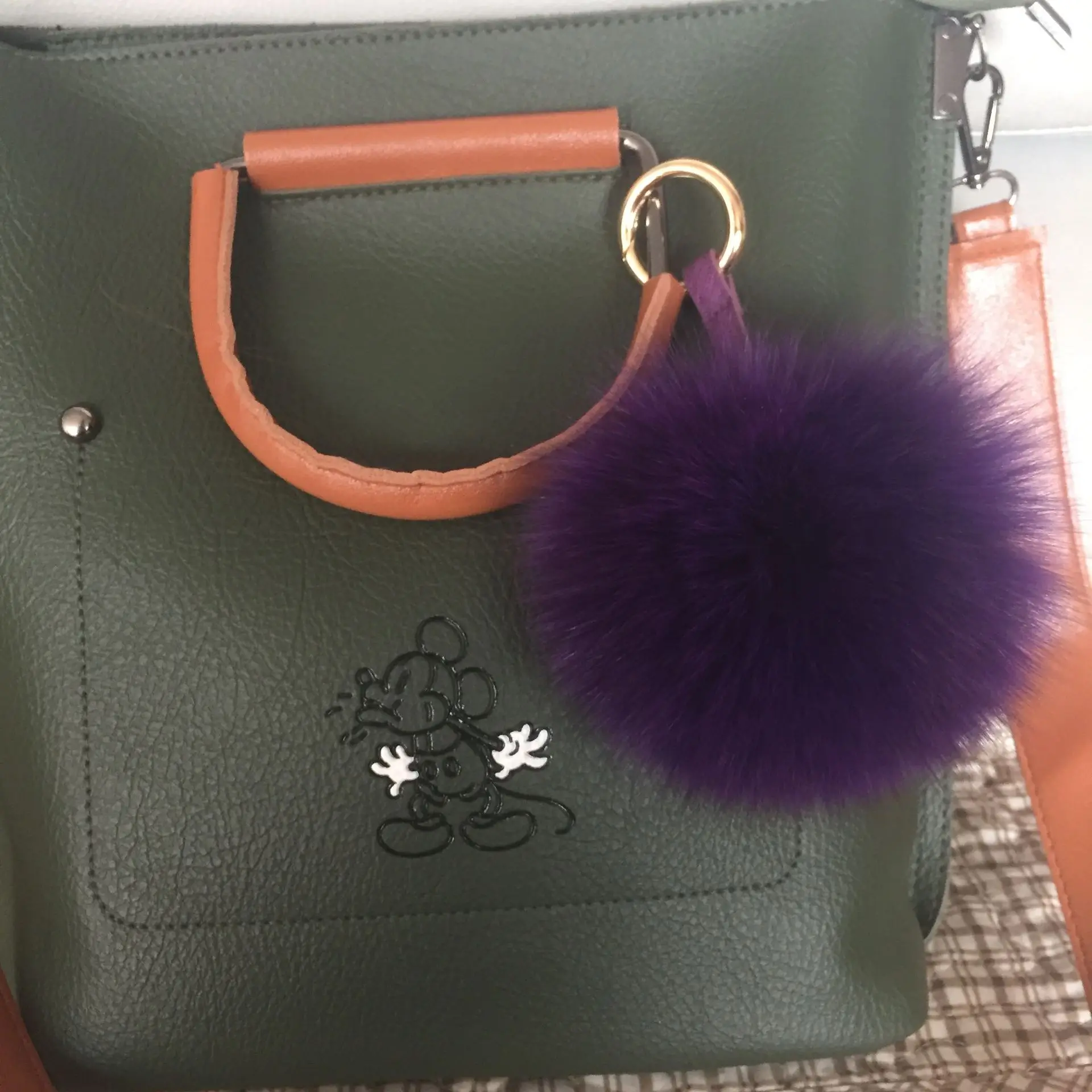 

12cm Fox Fur Ball Fluffy Pompoms Keychains Colorful Animal Fur Pom Pom for Women Key Chain Holder Charm Bag Pendant Car Key Ring
