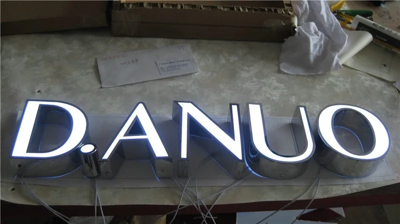 frontlit acrylic led letters (81)