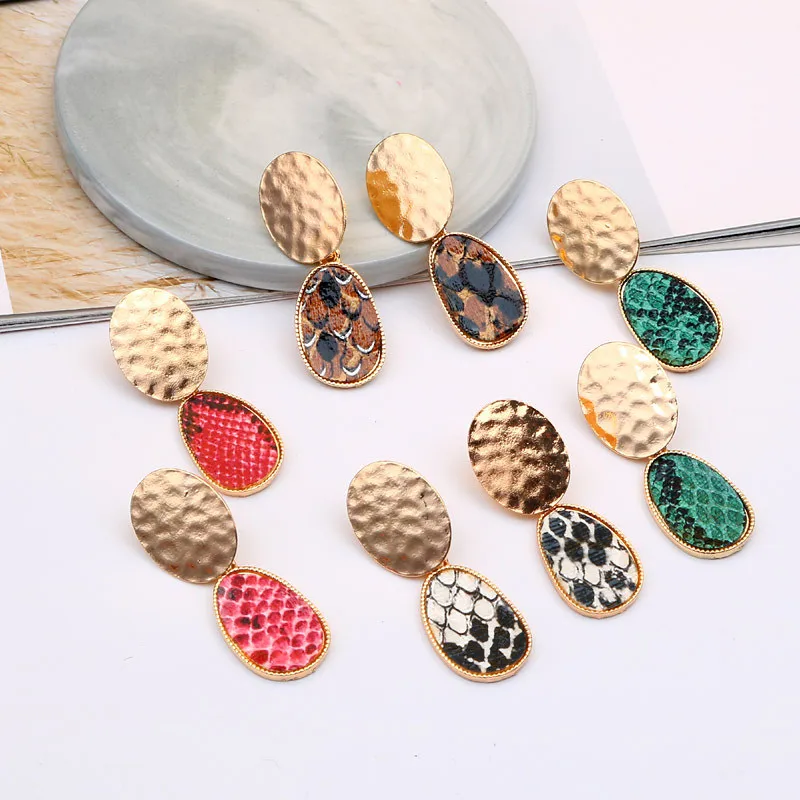 

2019 New 4 Color Metal Geometric Earrings Snake Leather Pendant Large Earrings Woman's jewelry Pendant Earrings P458-P461