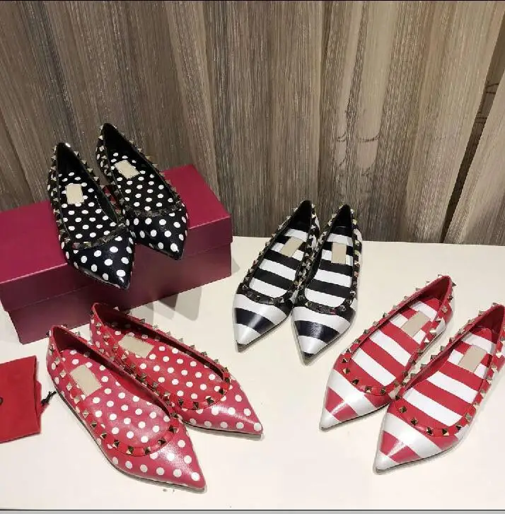 

Women's shoes 2019 new brand fashion print pointed leather ladies shoes Large size 41 42