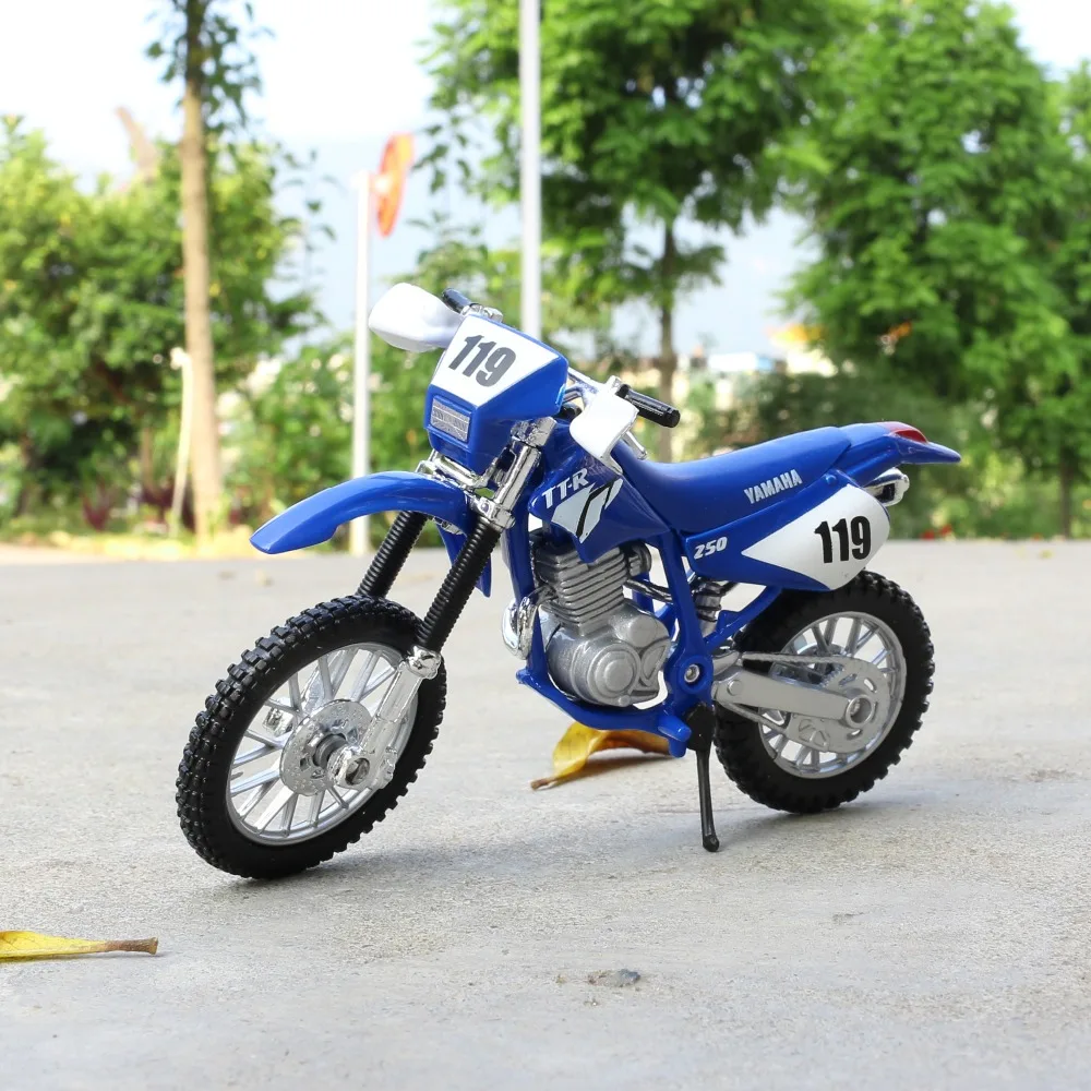 yamaha kids motorbike