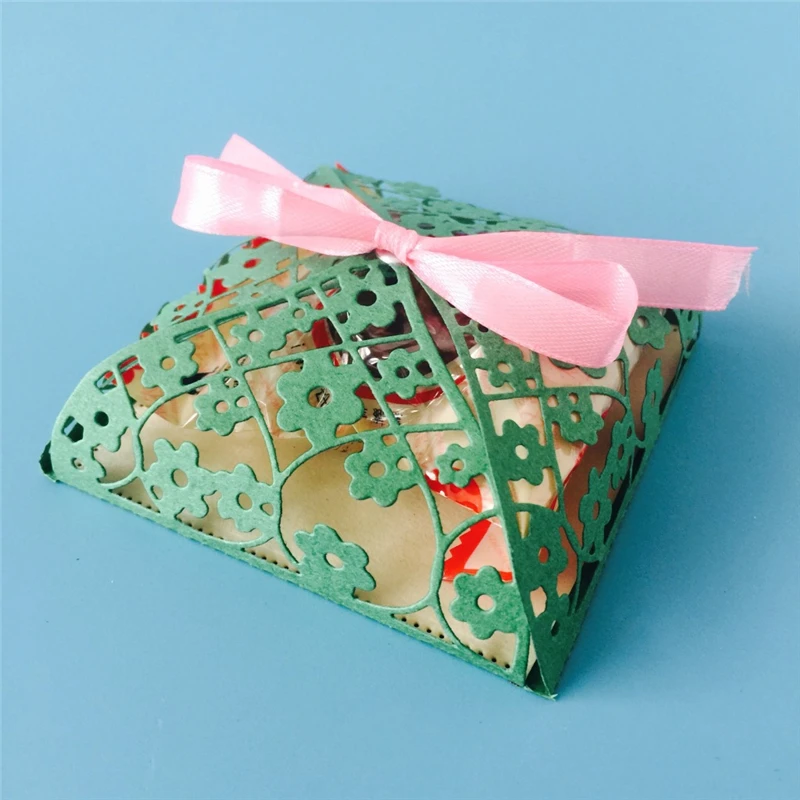 

DiyArts Flower Metal Cutting Dies CANDY GIFT WEDDING BOX for Scrapbooking Embossing Decorative Crafts DIY Paper Cards New 2018