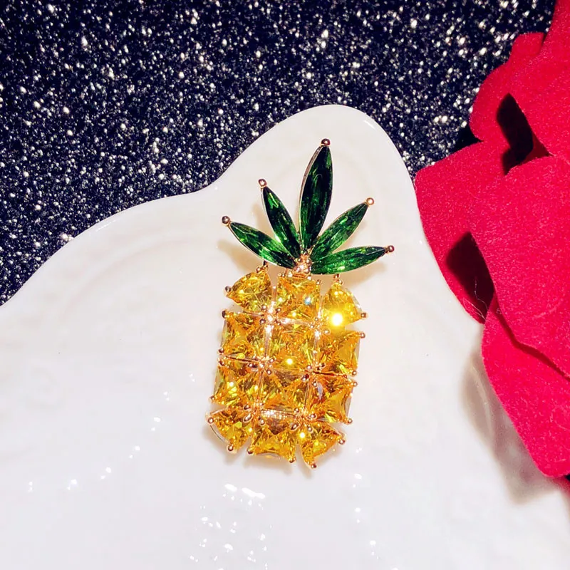 

Brooches For Women Yellow Pineapple Cubic Zirconia Fine Jewelry Lovely Sweet Pin Cute Boutonniere High Quality Accessories