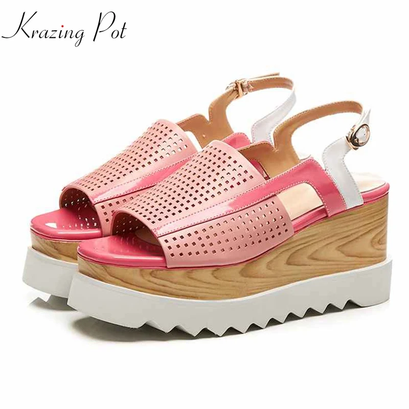 

Krazing Pot natural leatehr thick bottom gladiator woman superstar hollow decoration buckle mixed color increased sandals L28