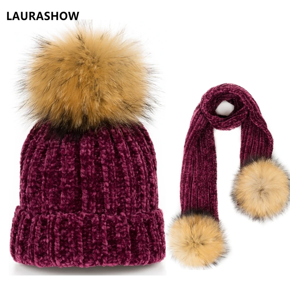 

LAURASHOW2018 Girl Pom Pom Beanie Warm Knitted Fur Pompom Hat and Scarf Set Children Real Raccoon Fur Pompon Winter Hat Skullies
