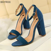 BIGTREE 8 Colori Delle Donne Degli Alti Talloni Dei Sandali Concise Flock/PU Open Toe Fibbia Sexy della Donna Del Partito di Sandalo Estate Scarpe grande Formato 34-43
