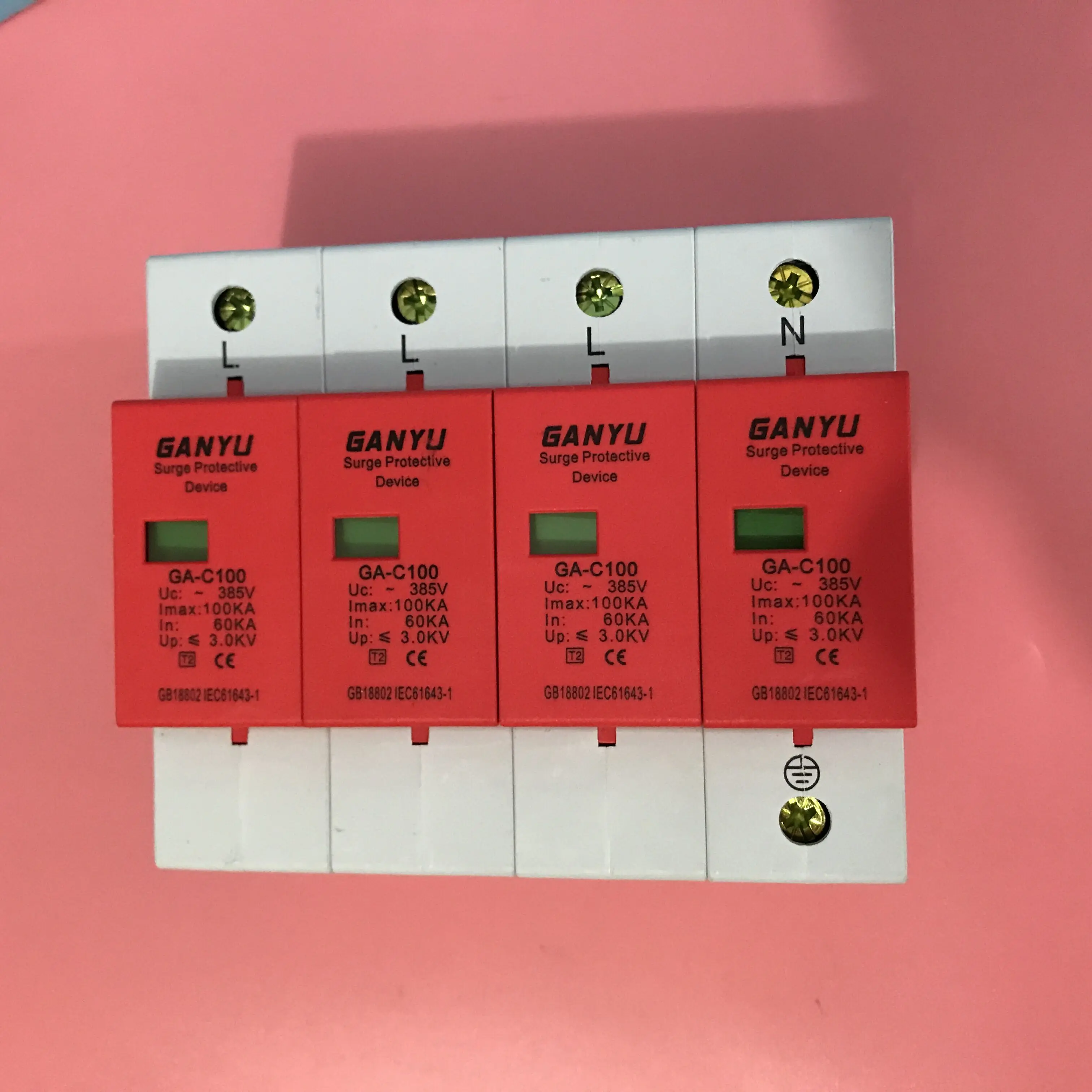 60-100KA 4 p 380 v Relâmpago Surge