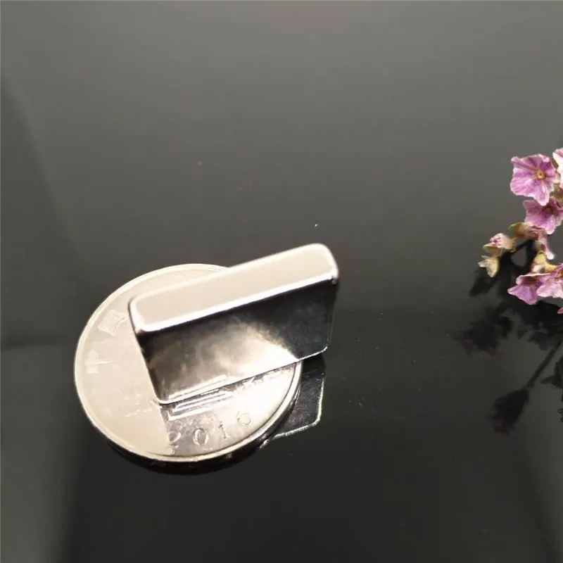 cuboid block magnet1