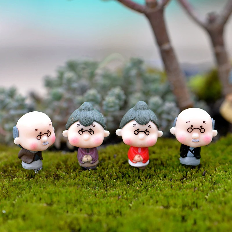 4ピース/セットミニおじいちゃんとおばあちゃん飾り妖精ガーデンミニチュアgnomeテラリウムの置物ホーム装飾