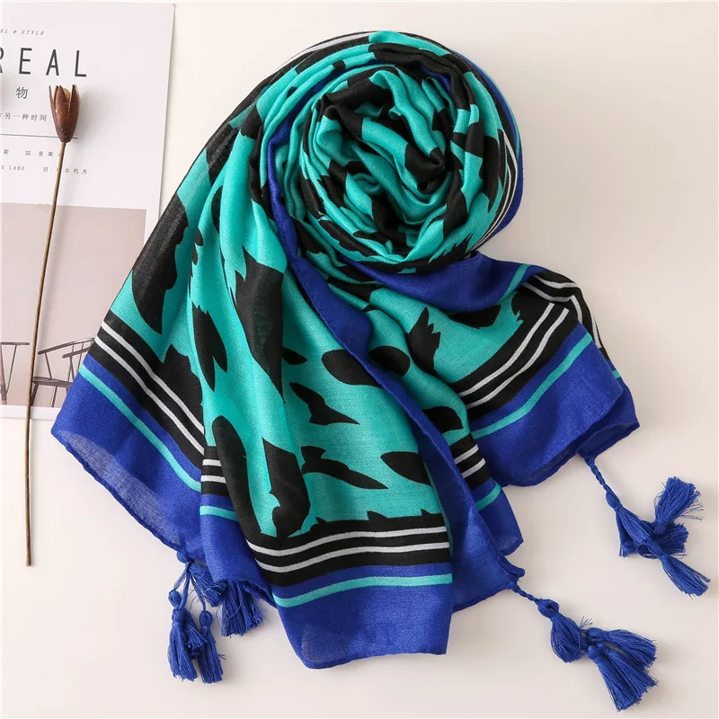 

Winter Luxury Brand Leopard Tassel Viscose Shawl Scarf Print Soft High Quality Wrap Pashmina Stole Bandanas Muslim Hijab Sjaal
