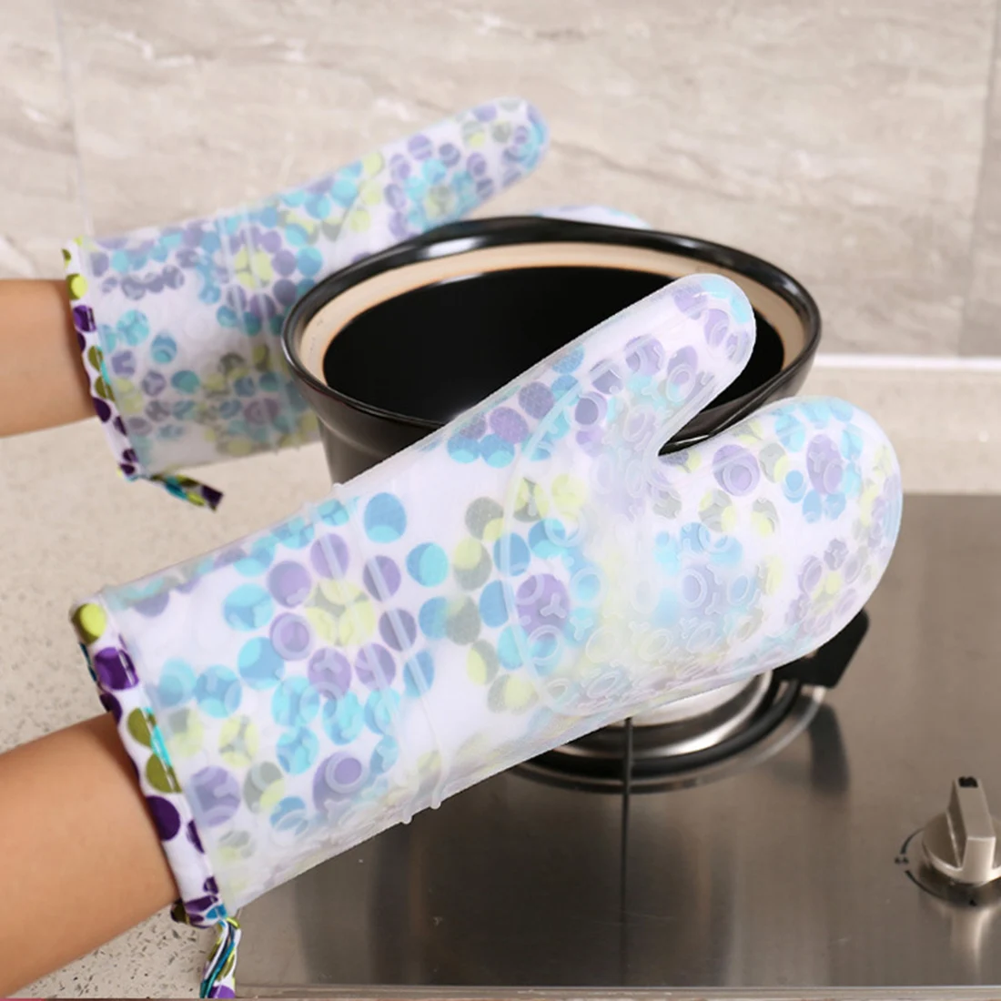 Buy 1 Pair Cute Dot Glove Heatproof Mitten Kitchen Cooking Microwave Oven Mitts