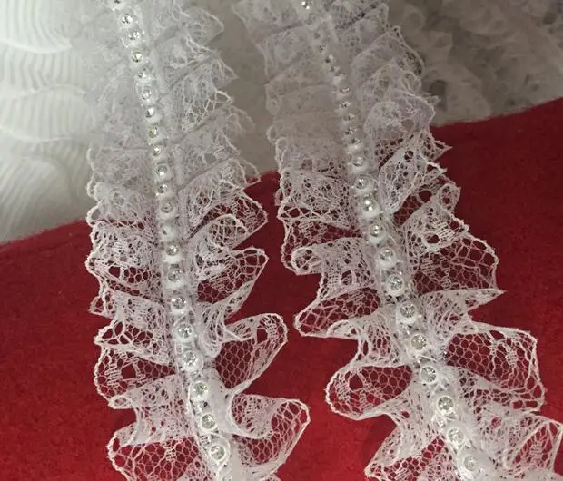 4CM-Wide-New-beads-Embroidery-White-black-flower-tulle-lace-fabric-trim-ribbon-DIY-sewing-applique