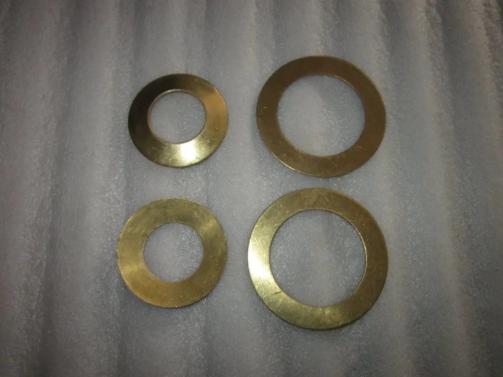 

YTO 404 the set of adjusting washers, part number: E300.38.147 E300.38.148