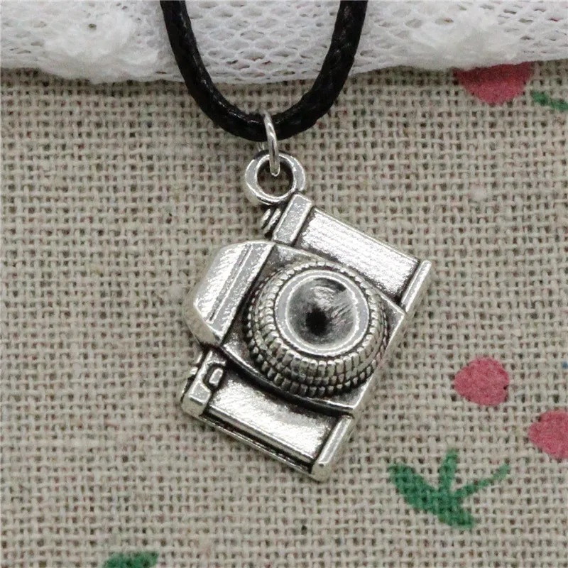 

New Fashion Antique Silver Charms retro camera 16*21*6mm Pendant Necklace Black Leather Cord Hand made Jewelry Necklace