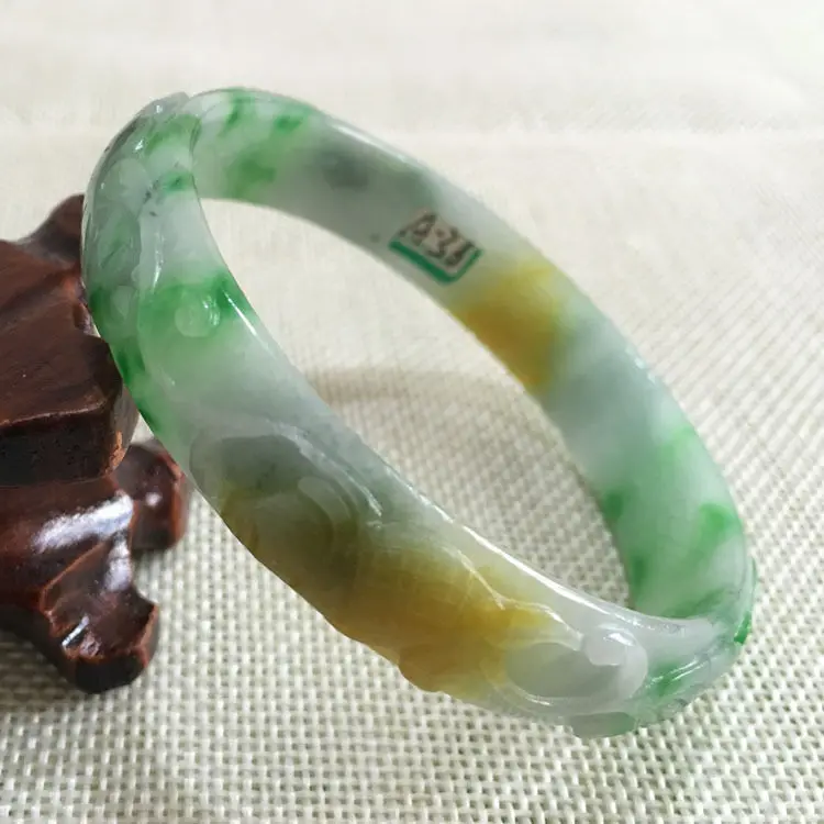 

A-36 Beautiful Hand-carved Emerald Green Jadeite Jade Gems Bracelet Bangle 61mm
