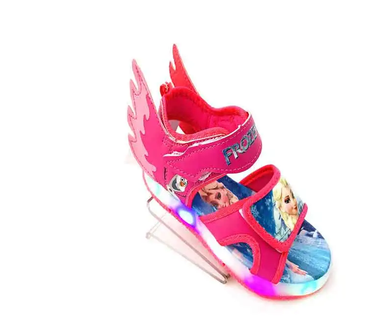 Замороженные Эльза и Анна с крыльями обувь для девочек с светодиодный светильник Принцессы Диснея детская мягкая обувь тапочки sandalias детский подарок - Цвет: rose Red