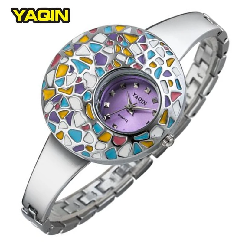 Prix pour Nouvelle Marque YaQin Montre Coloré Unique Femelle conception Design De Mode En Acier Plein Montre À Quartz Casual Bracelet Femmes Relogios Prix pour Nouvelle Marque YaQin Montre Coloré Unique Femelle conception Design De Mode En Acier Plein Montre À Quartz Casual Bracelet Femmes Relogios