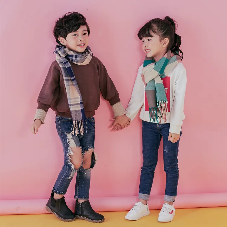 Autumn and winter Acrylic  Plaid scarf  children  thickening  Keep warm  Boys and girls  Parenting  Baby shawl