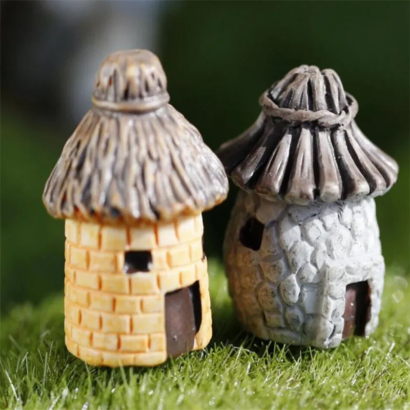 

Hot Mini Round Cartoon Expression House Resin Decorations For Home And Garden DIY Mini Craft Cottage Landscape Decoration 50p