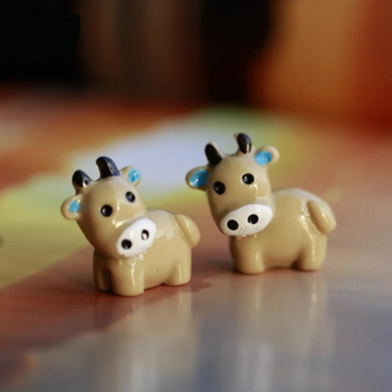 

cow microlandscape Decorating kids birthday party gifts little Lovely cow DIY bonsai