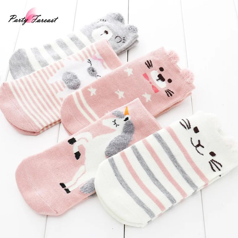 

PF 5pairs Women Socks Cute Bear Rabbit Funny Socks for Girls Cotton Breathable Summer Chaussettes Femme Fantaisie Ankle Socks