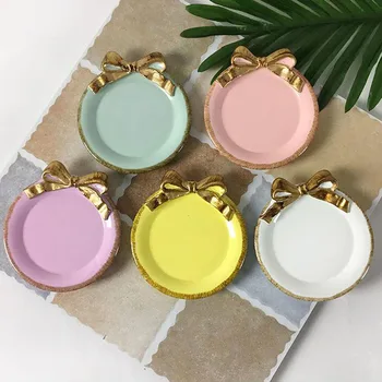 

50pcs Lovely Golden Bowknot Resin Tray Table Decoration Dish Cake Plate Dessert Cup Holder Party Wedding Ornament 11*10CM