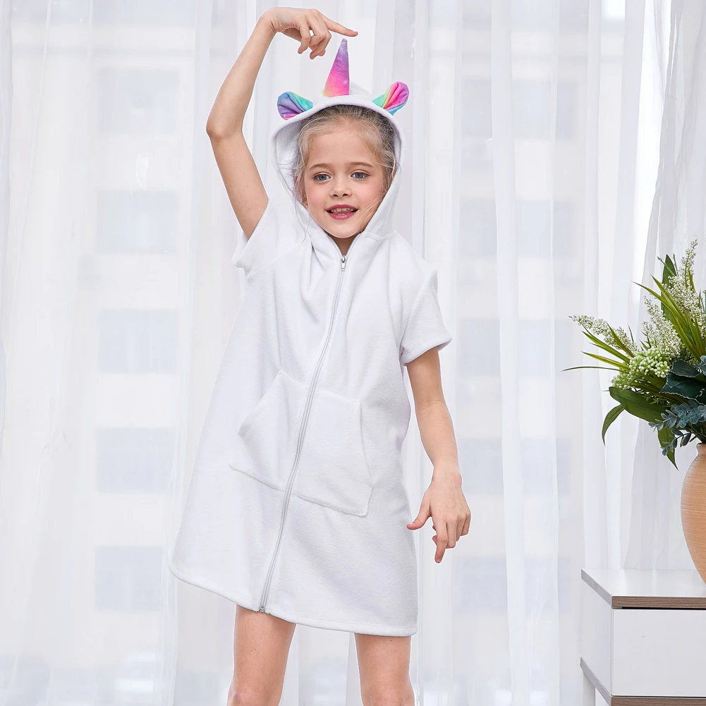 

Home Clothes Unicorn Pattern Hooded Beach Towel Cute Kids Animal Bathrobe For Boys Girls Children Clothes Sleepwear With Zipper