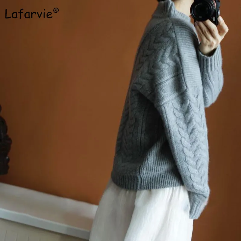 Lafarvie New Autumn Winter Women Sweaters And Pullover Turtleneck Loose Thick Knitting Cashmere Sweater Female Warm High Quality