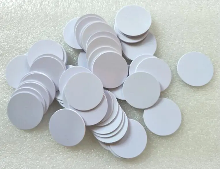 100 pcs/lot) NFC NTAG215 Card 13.56MHz RFID Coin PVC Key Tag Label for All NFC android Tagmo Switch 25mm Without Sticker
