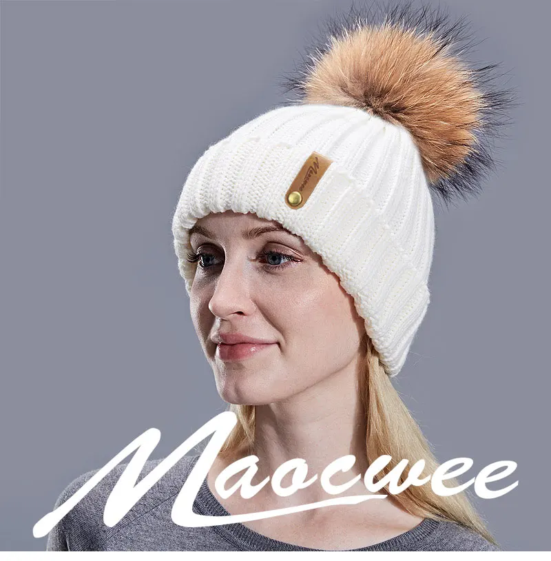 Wholesale Mink And Fox Fur Ball Cap Pom Poms Winter Hat For Women Girl 'S Hat Knitted Beanies Cap New Thick Female Skullies