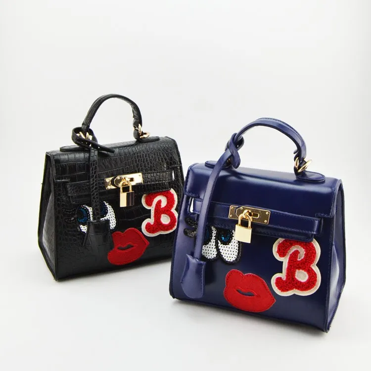 2117951489_1431176870