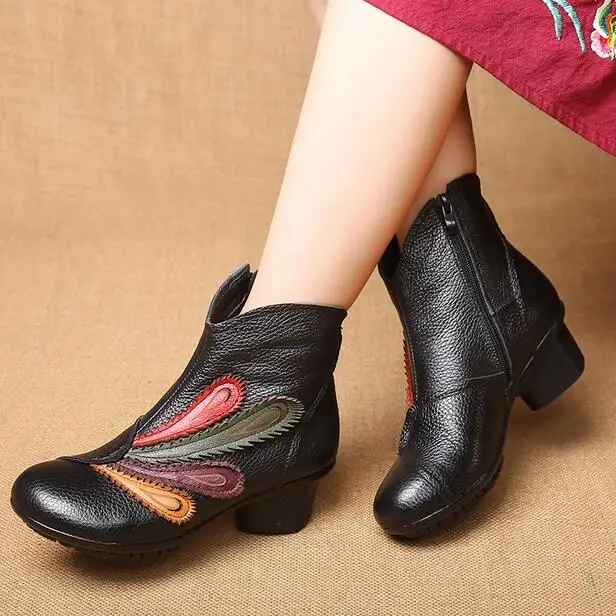 

RUSHIMAN Brand 2021 Autumn Winter Women Genuine Leather Boots Large Yard Comfortable Warm Plush Ankle Boots Winter Retro Shoes