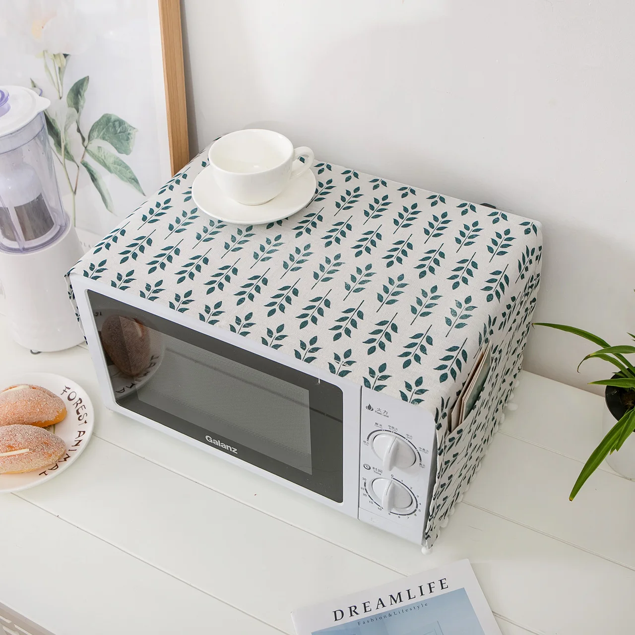 Green wheat ear microwave oven