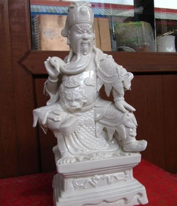 

16"Chinese Folk Pottery White porcelain Sit Guan Gong Guan Yu warrior Statue