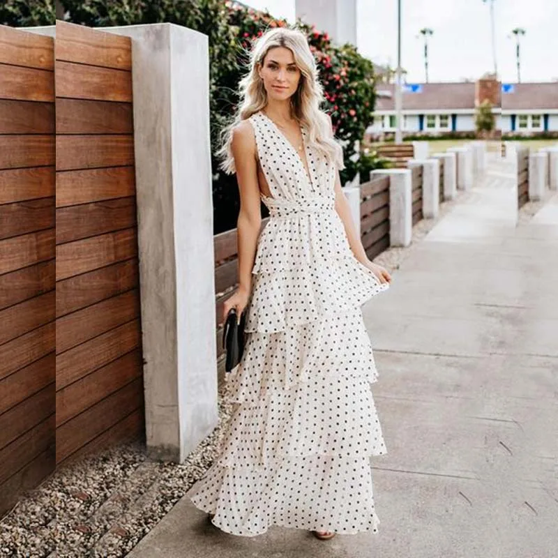 

Sexy Polka Dot Sleeveless Bohemian Beach Dresses White Cascading Ruffle Maxi Runway Dress Celebrity Evening Party Spring Vestido