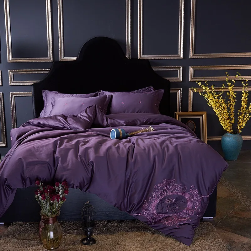 

4Pcs luxury Egypt cotton Satin Her Majesty Bedding Set Embroidery Duvet cover set Bed Sheet Pillowcases Queen King Size