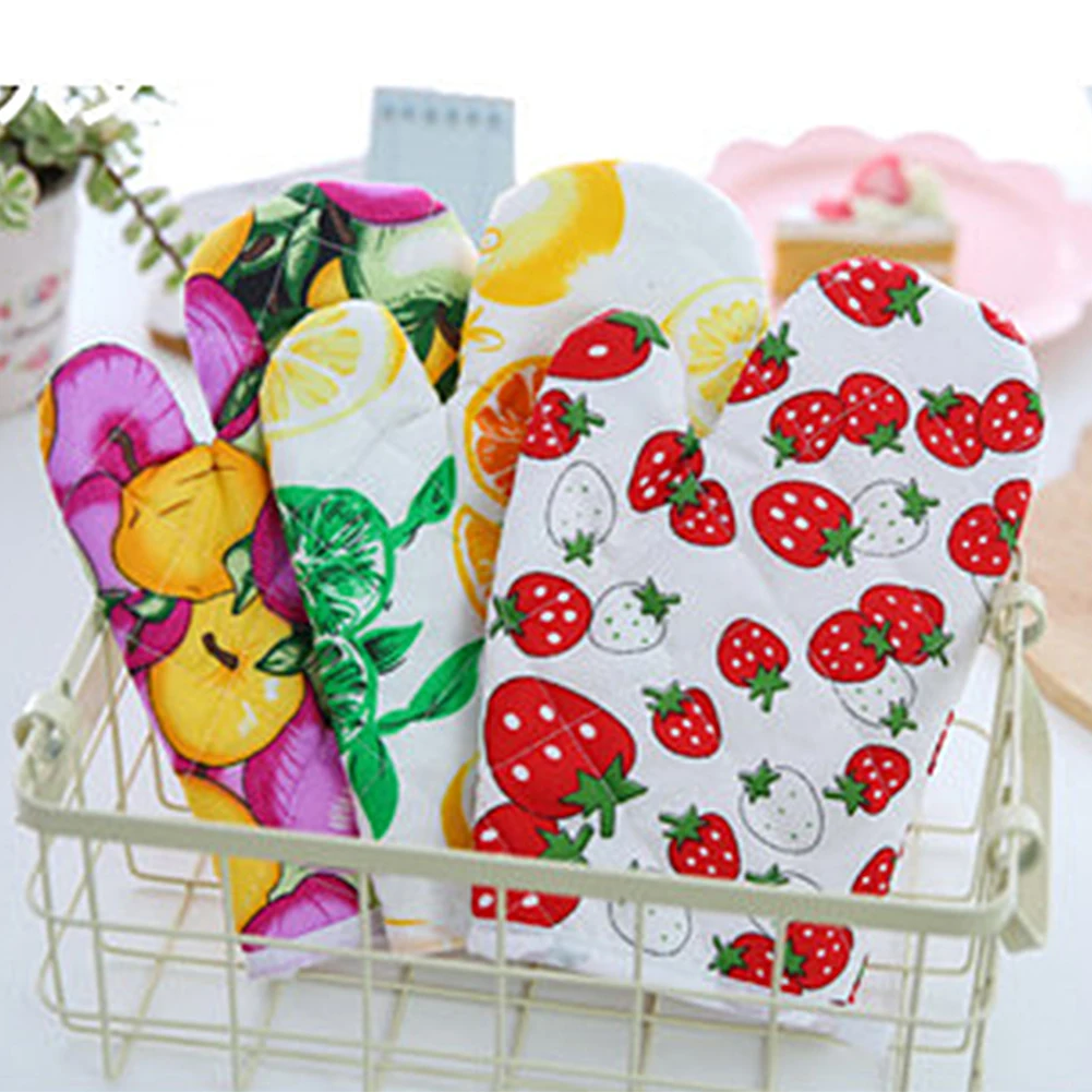 

1pcs New Kitchen Baking Mitten Microwave Oven Mitt Insulated Non-Slip Glove Cook Accessory Pattern Send at Random #0528