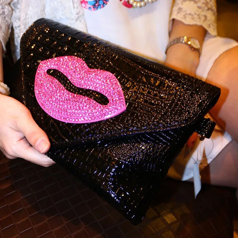 

2017 Luxury Real Leather Clutch Women Clutch Crocodile Pattern Diamond Red Lips Shoulder Messenger Envelope Evening Bag Party