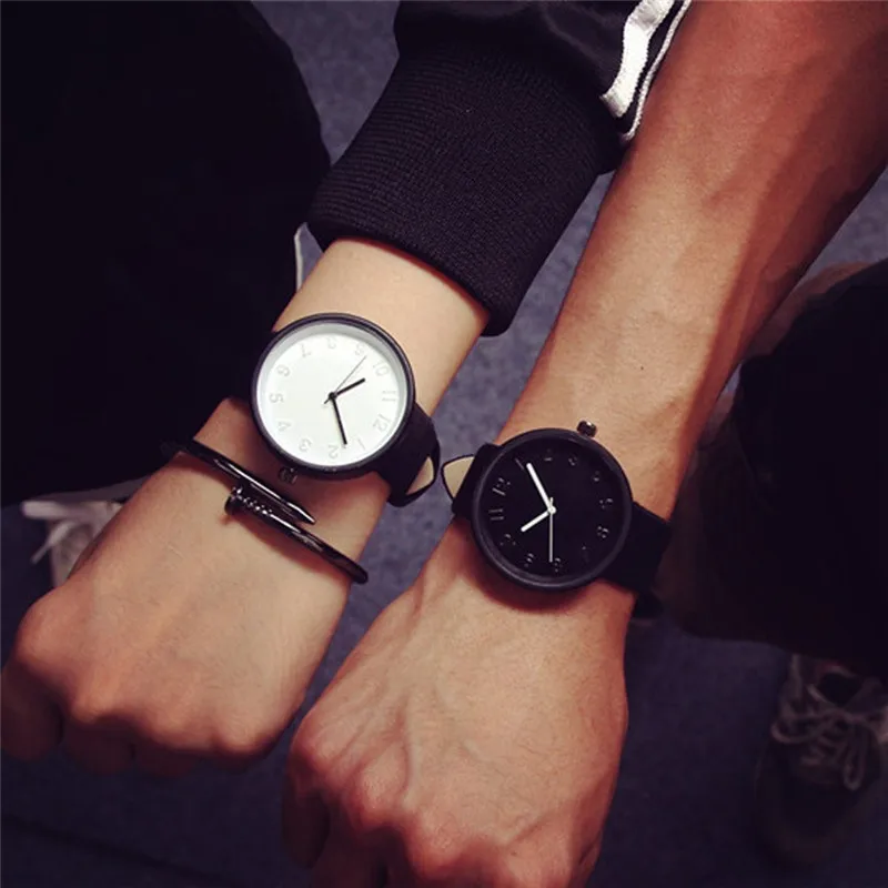 

Black&White Color Unisex Lovers Simple Casual Fashion Clock Men Women Faux Leather Quartz Analog Saat Wrist Watches Relojes